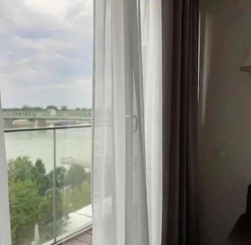 Nook I Rivernest Apartament Bratislava
